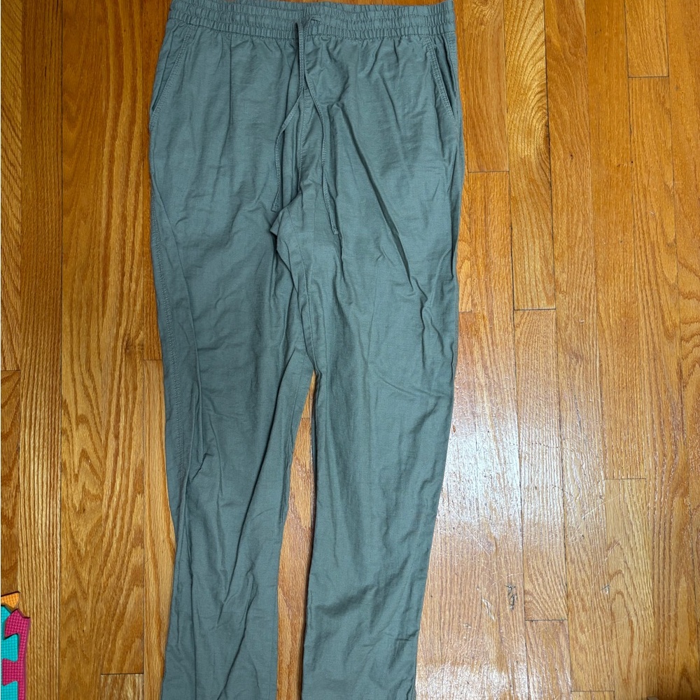 H&M Men's Olive Joggers